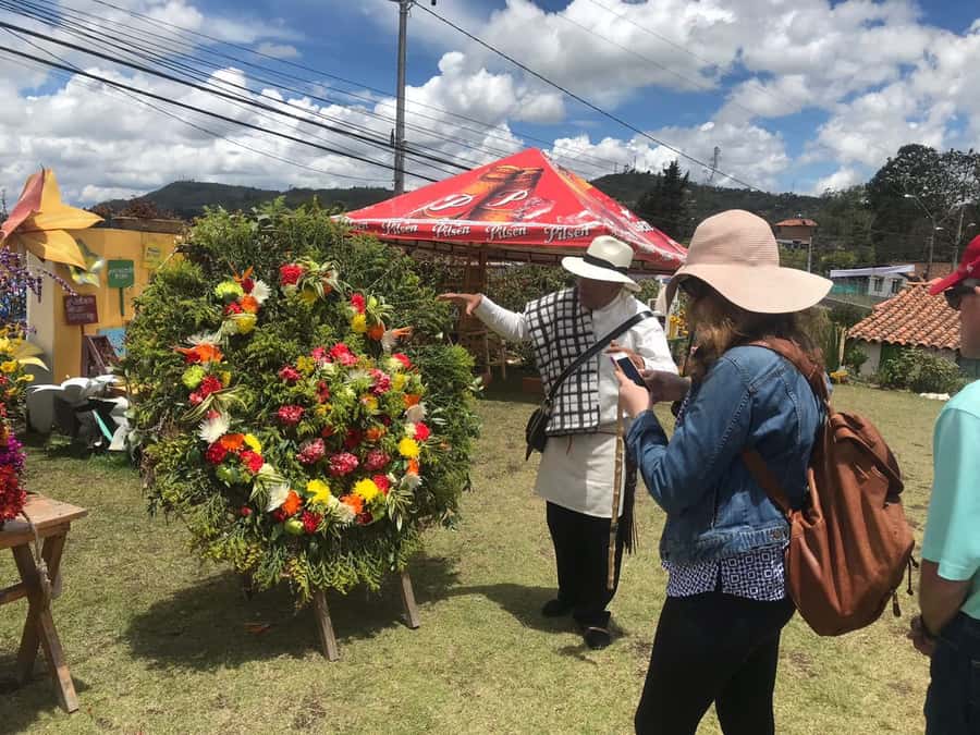Medellín: Flower Farm & Silletero History Tour - Entering the Santa Elena Flower Country: The Farm Stop You’ll Remember