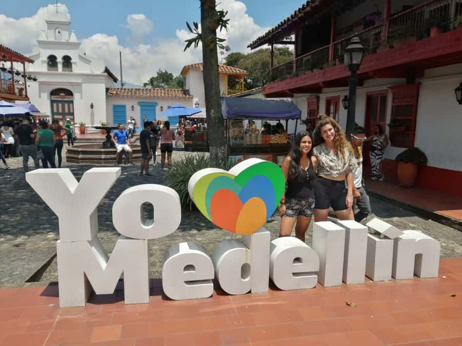 Medellin: Full Day Guided City Highlights Tour - Metro + Metrocable: the ride that explains the city