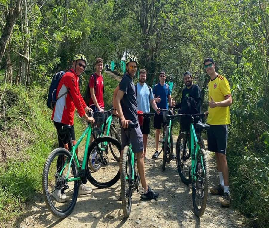 Medellín: Full-Day Mountain Bike Tour with Lunch - Coffee, safety talk, then you start rolling out of Medellín
