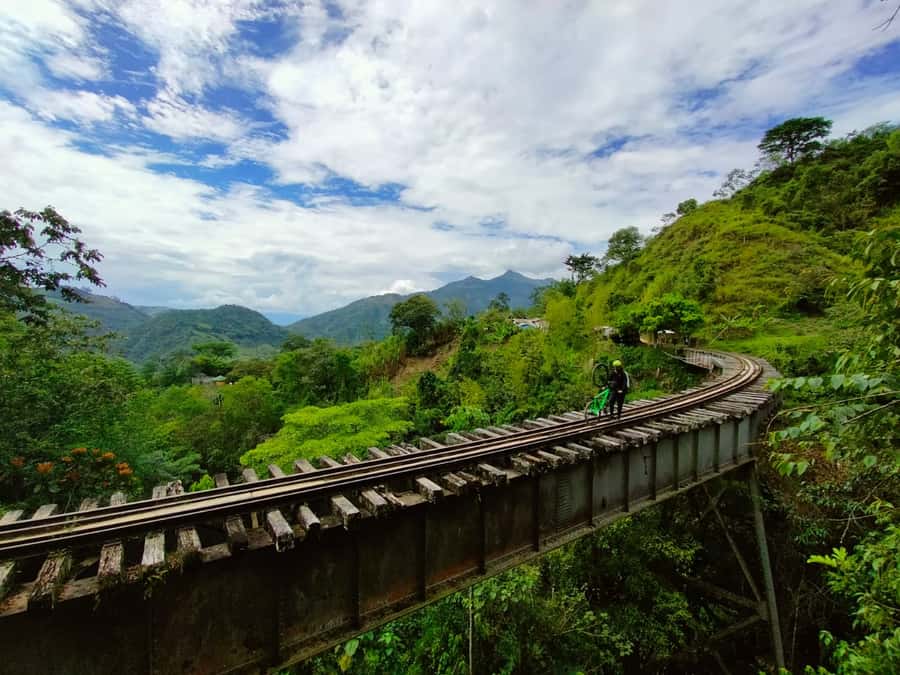 Medellín: Full-Day Mountain Bike Tour with Lunch - What you’re really paying for: value at $105