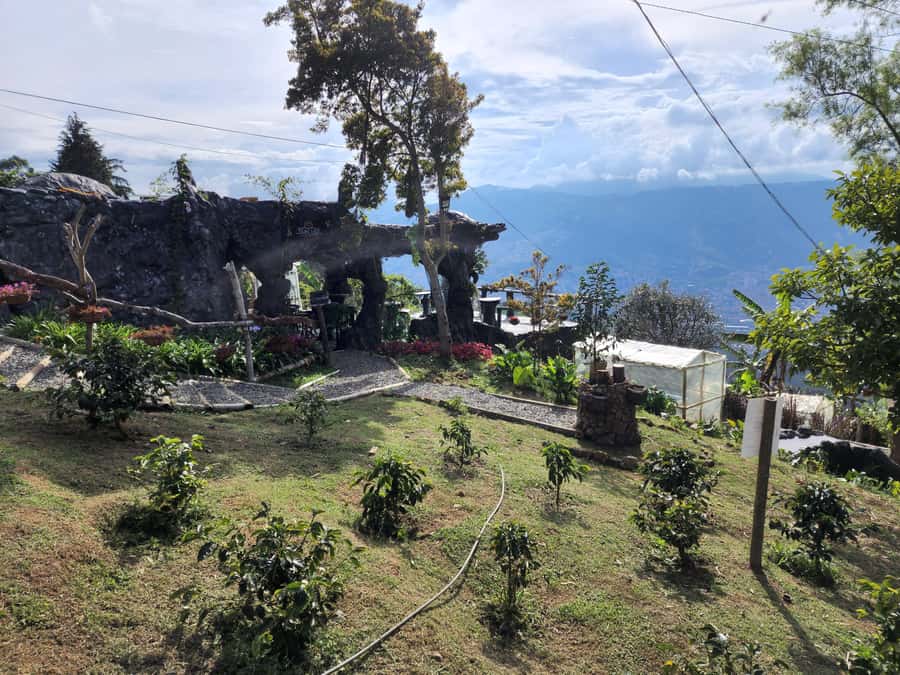 Medellin: Glamping Spa and coffee tour Experience - Getting There at Estación Metrocable Arví (and why meeting matters)