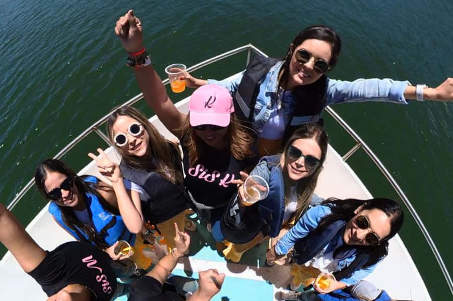 Medellin: Guatape and El Penol Rock Day Trip with Boat Ride - Alto del Chocho and Casa al Revés: fun add-ons, possible extra cost
