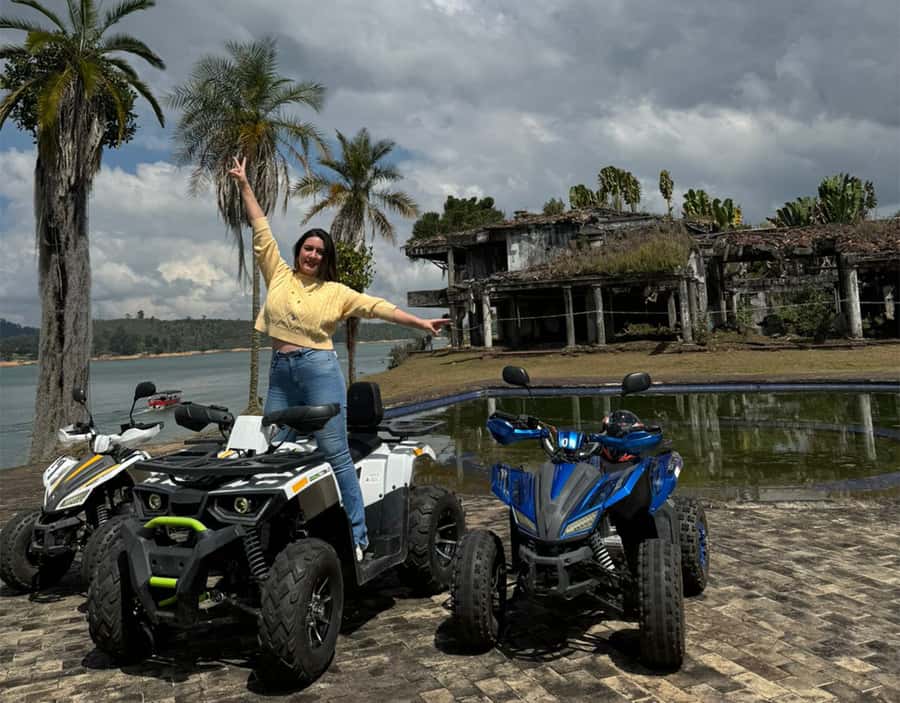 Medellin: Guatapé Day Trip & Boat to Pablo Escobar's Estate - Off-road adventure and action options at the estate