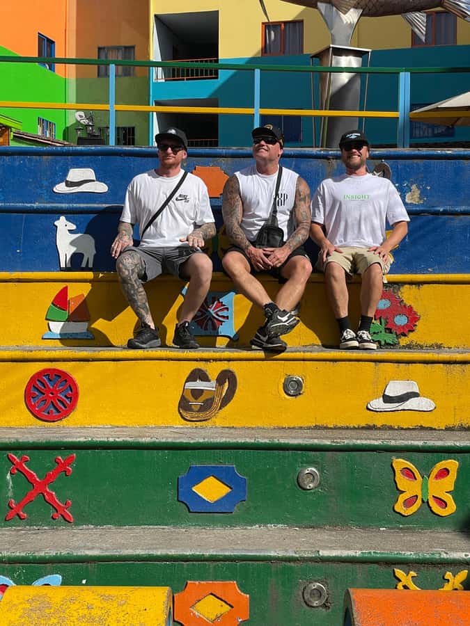 Medellín: Guatape Village with Coffee and Fruit Tasting Tour - Peñol Rock climb: 649 steps, no elevator, and that payoff