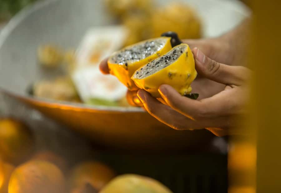 Medellín: Guided Exotic Fruits Tour - The small-group fruit tasting flow, and what you’re really paying for