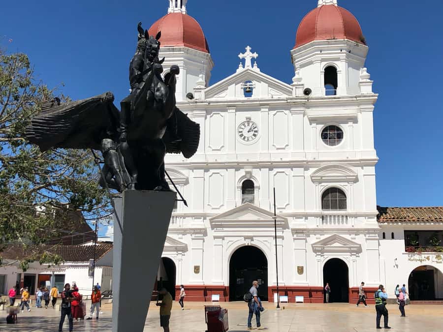 Medellín: Half-Day Private Colonial Towns Tour - Key reasons this private half-day feels worth it