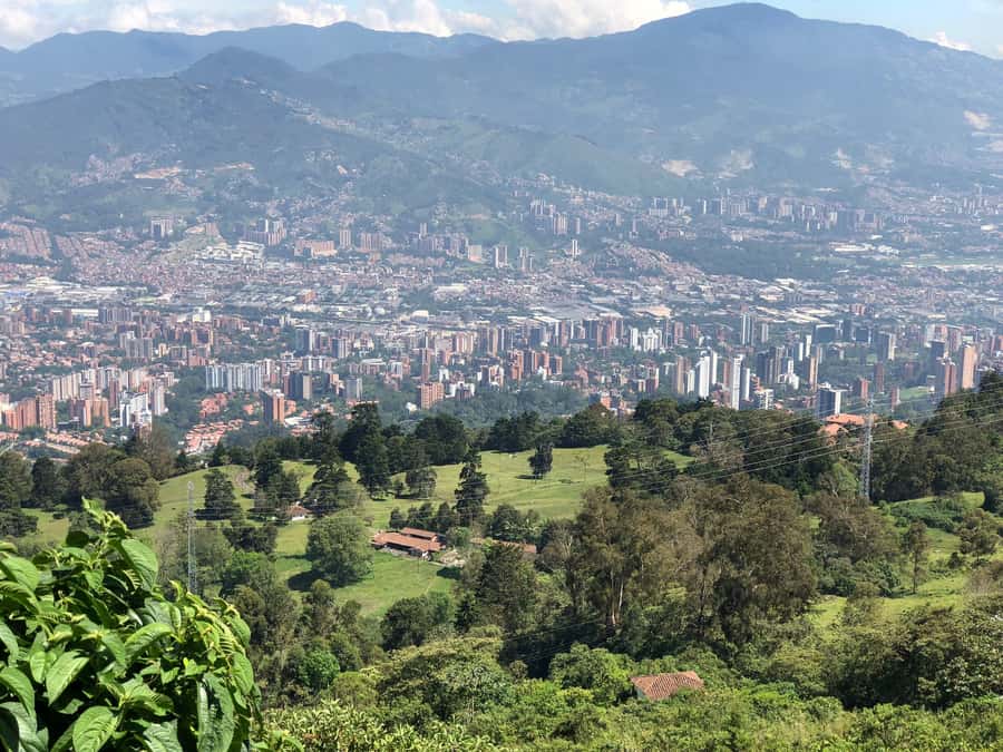 Medellín: Half-Day Private Colonial Towns Tour - Salto del Tequendamita: the waterfall pit stop that breaks up the day