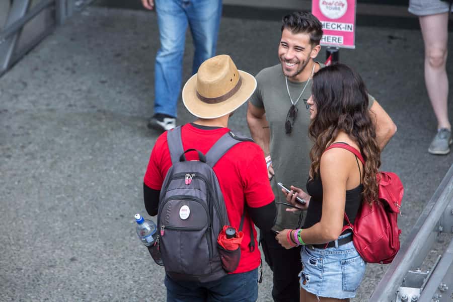 Medellin Historic Walking Tour - Ermita de la Veracruz, Plaza Botero, and art that changes the mood
