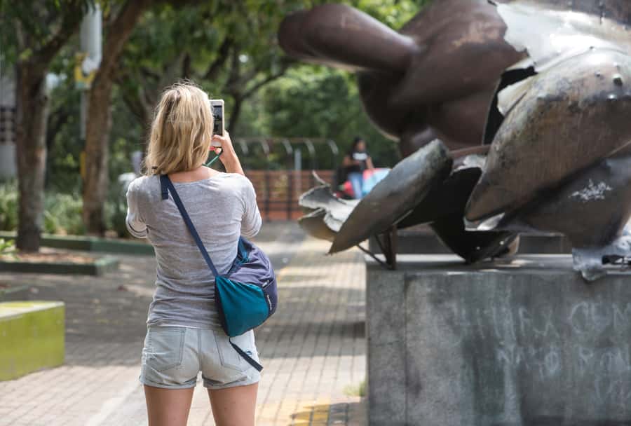 Medellin Historic Walking Tour - Getting oriented at the Alpujarra metro bridge meeting point