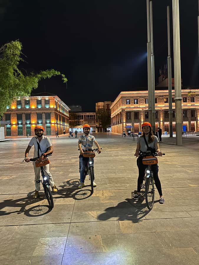 Medellín: History & Local Life Essentials Tour on an E-Bike - Starting at NOI Coworking and Getting Bike-Ready