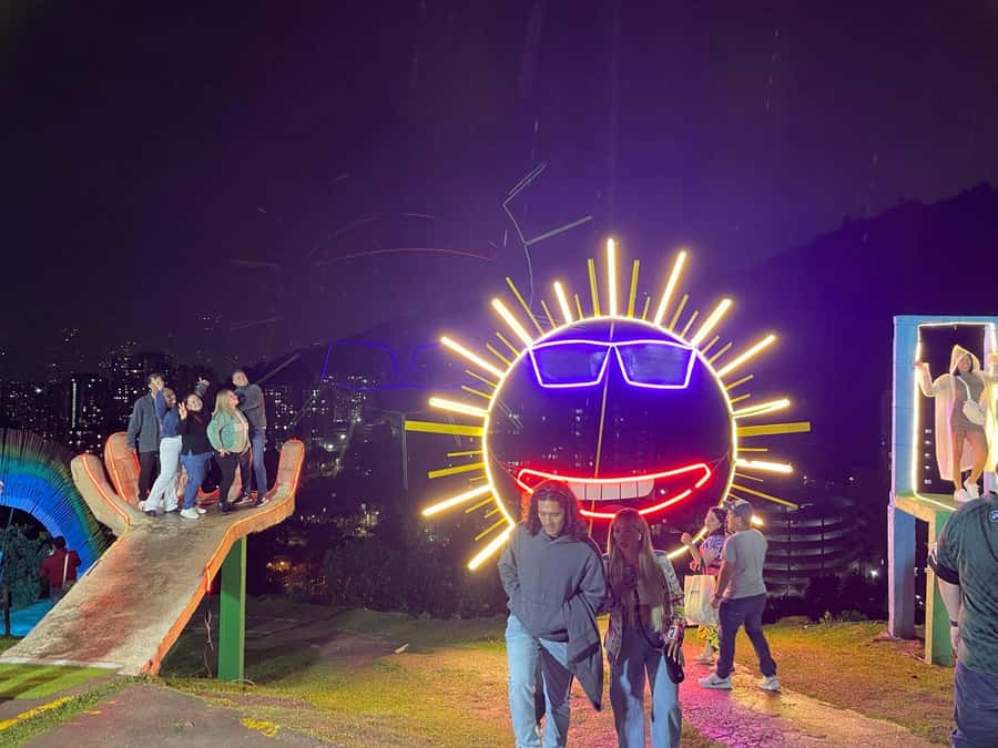 Medellín: One Night in El Cielo Viewpoint with activities - The Short On-Foot Transfer and the Shift to Food Time