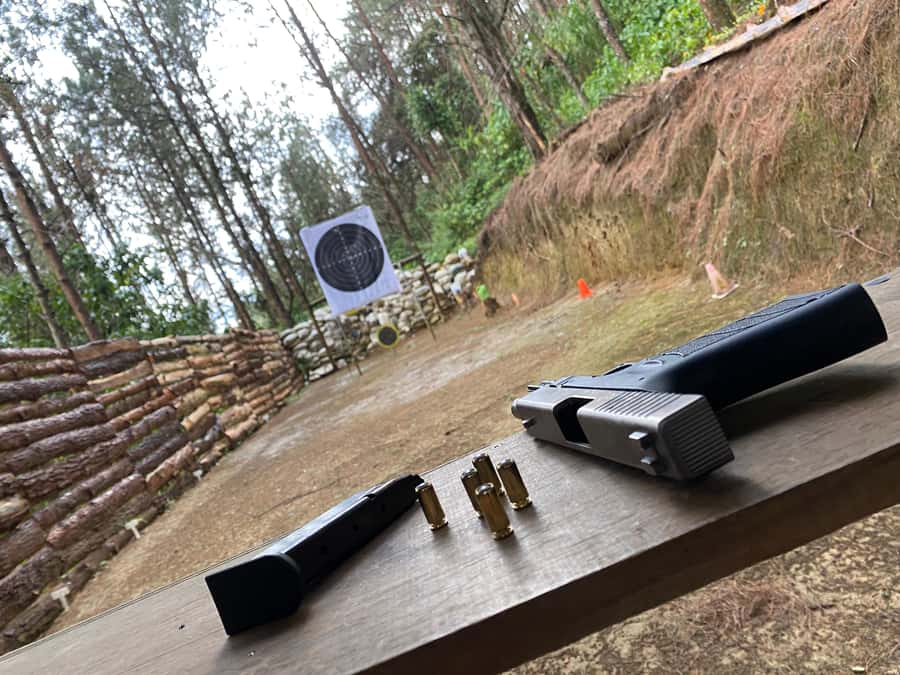 Medellin Outdoor Shooting Range Adventure - How the 3-hour session tends to flow on the range