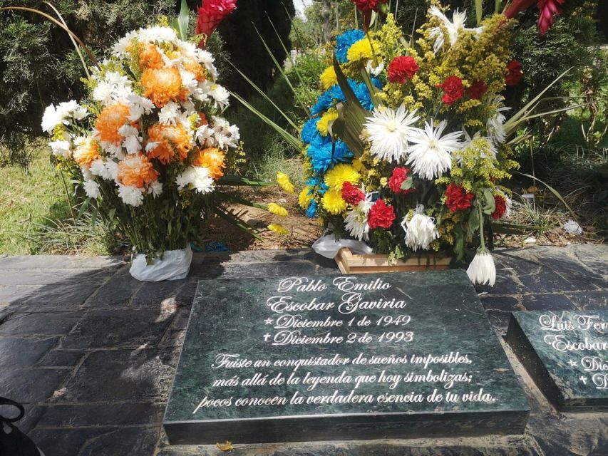 Medellin: Pablo Escobar, Dark Times & the New Medellin Tour - Timing, pacing, and how to get the most from four hours