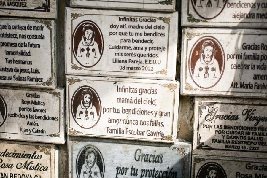 Medellín: Pablo Escobar Tour with Guide and Transportation - Visitor center: the longest stop, and where the ticket question matters