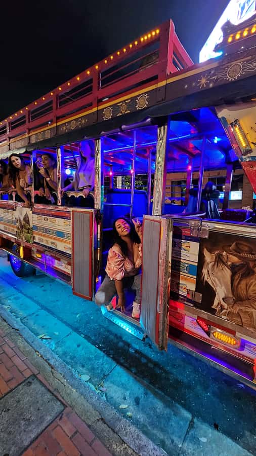 Medellin: Party Bus with DJ & Street Food Tastings - Key highlights you will feel right away