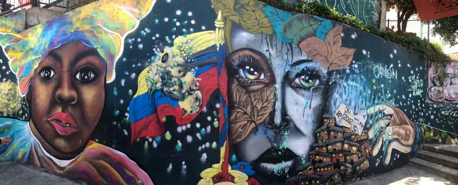 Medellín: Private Pablo Escobar and Comuna 13 Tour - Price and Value: Is About $81 Worth It?