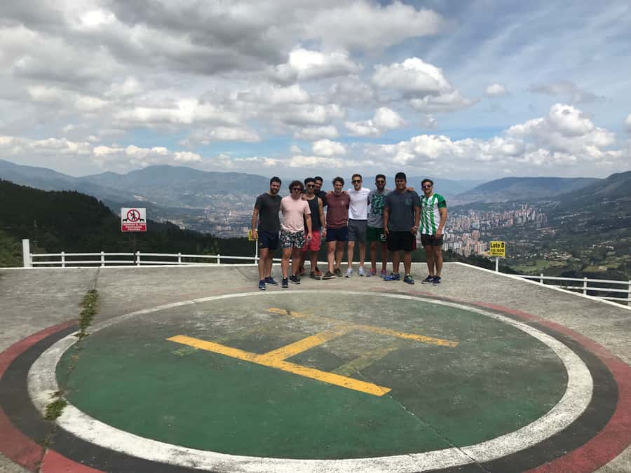 Medellín: Private Pablo Escobar Tour with Cable Car Ride - Montesacro Cemetery and Escobar-linked places: what the final chapter adds