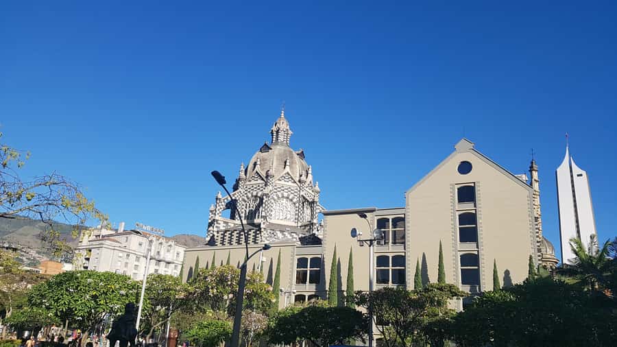 Medellín: Walking Tour with Cable Car and Botero Plaza - Price and Value: Is $79 Worth a 3-Hour Medellín Mix?