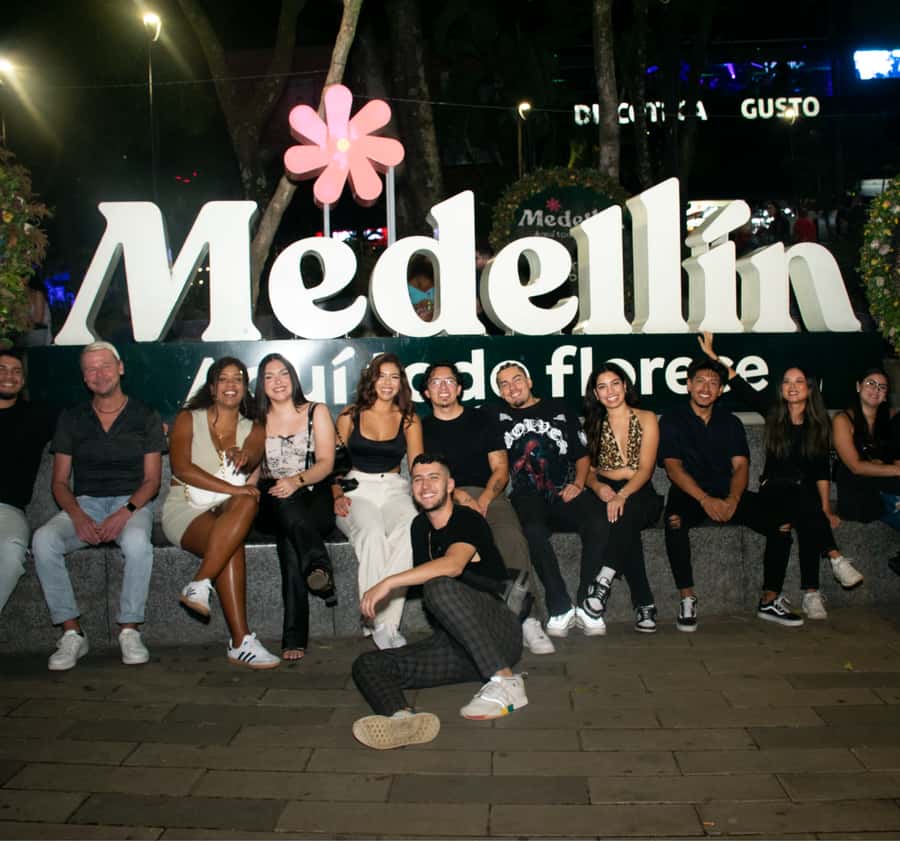 Nightlife Medellin, Rooftops, bars and Clubs - Why Medellín nightlife feels easier on a guided bar and club crawl