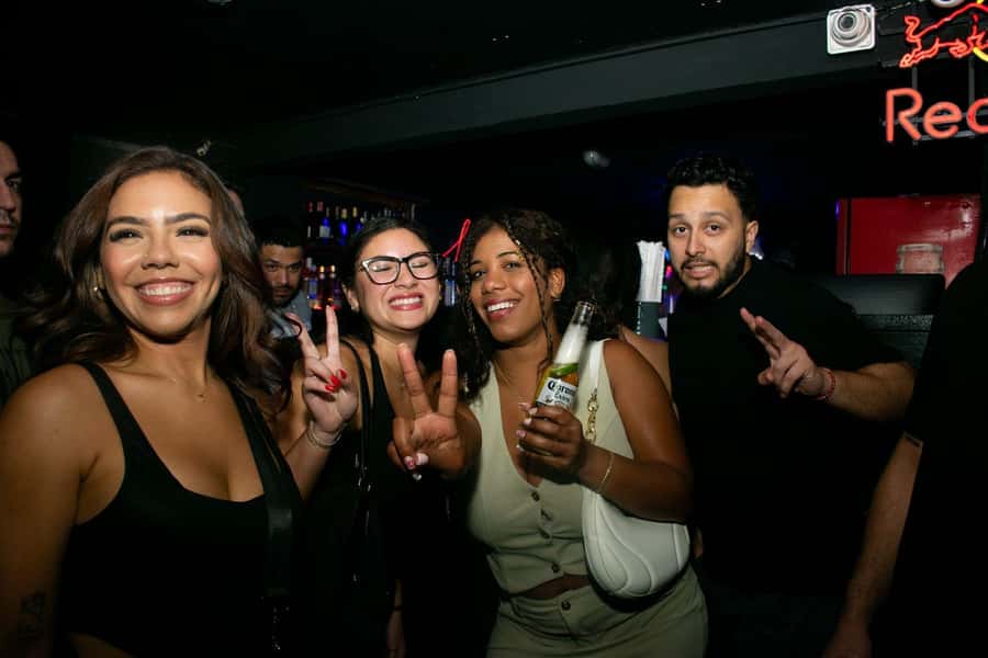 Nightlife Medellin, Rooftops, bars and Clubs - Who should book this nightlife tour, and who should skip it