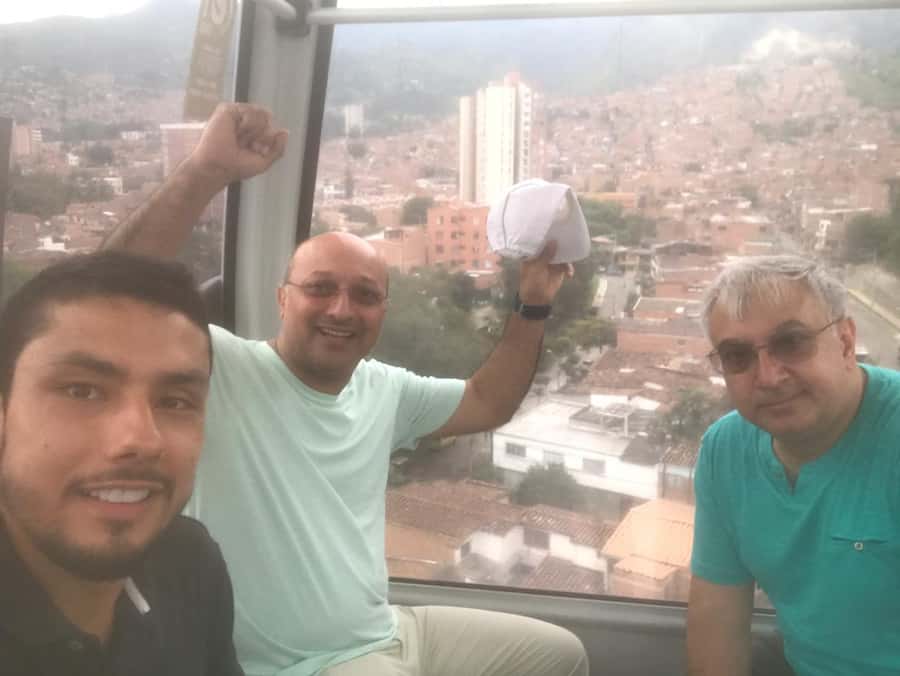 pablo, comuna 13 & cable car express tour - Cable car ride: views plus a lesson in Medellín’s transit comeback