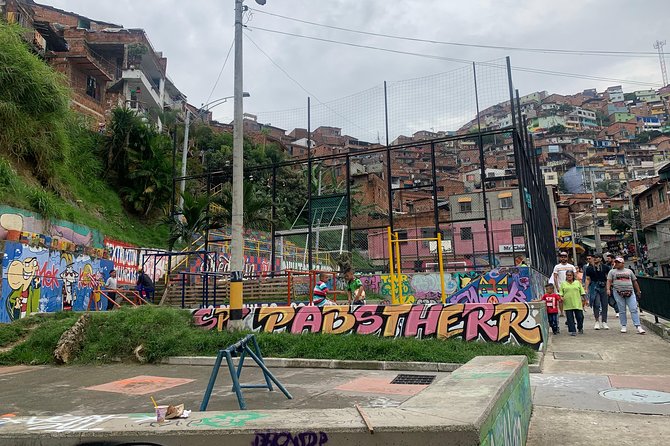 Pablo Escobar +Comuna13 tour - A focused half-day with big-city context