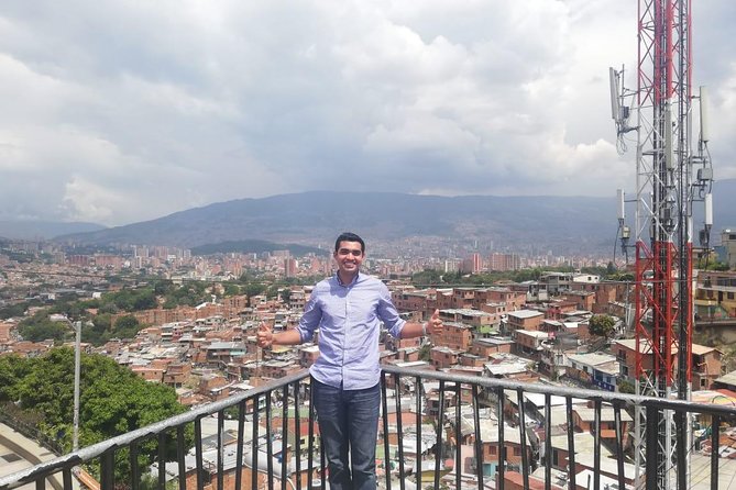 Pablo Escobar Tour And Comuna 13 - What the 4 Hours Looks Like From a Viewer’s Perspective