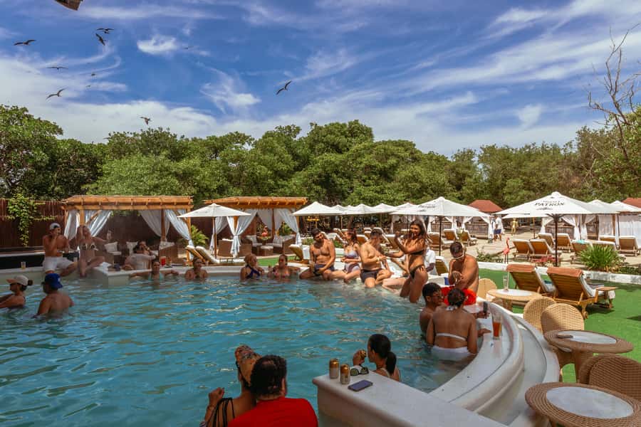 PAO PAO BEACH CLUB - PAO Pao Beach Club in Bolívar: a calm island break for people over 12
