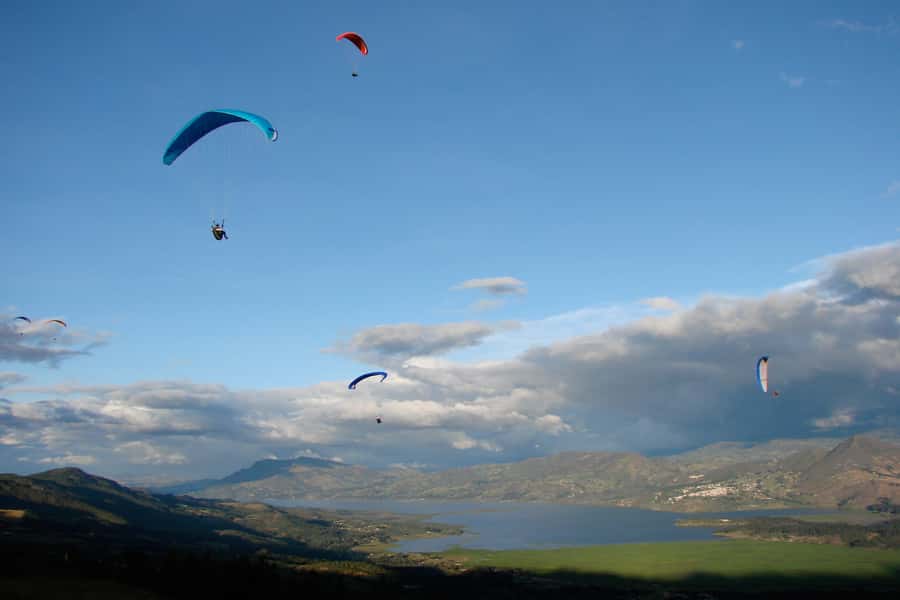 Paragliding Activity with Transfers from Bogota - The 20-minute tandem flight: what you experience in the air