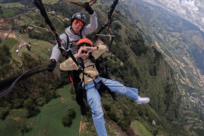 Paragliding in Medellin. - Weather, Booking Timing, and What the Operator Needs From You