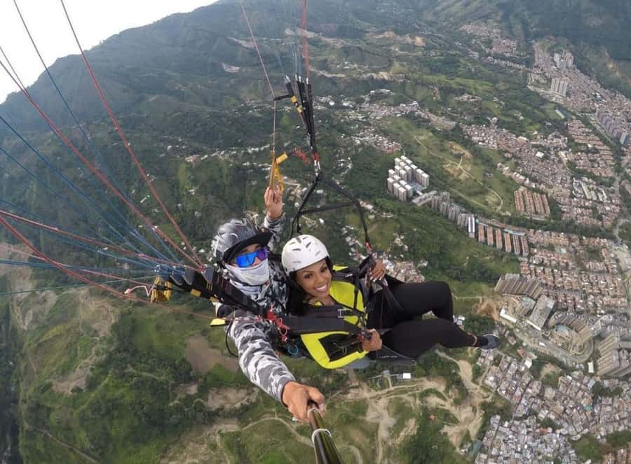 Paragliding Medellin with Transportation and free Videos - Key highlights to know before you go