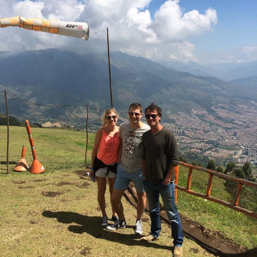 Paragliding the Andes from Medellín - Certified instruction and protective pads, the safety backbone