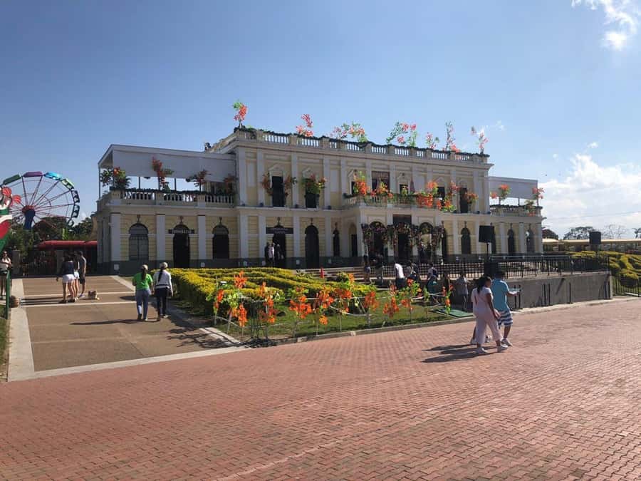 Parque del Café with Private Transportation and Tickets - Should you book Parque del Café with private transport and tickets?
