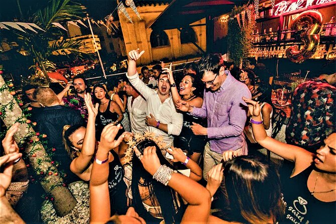 Party without limits! Cartagena; VIP Party. - Where the night starts, The Clock Pub Cartagena