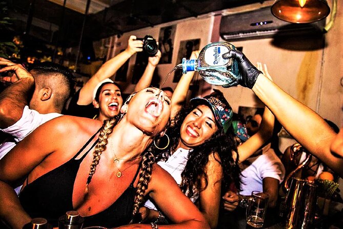 Party without limits! Cartagena; VIP Party. - Centro Historico stop: welcome drinks and live band energy