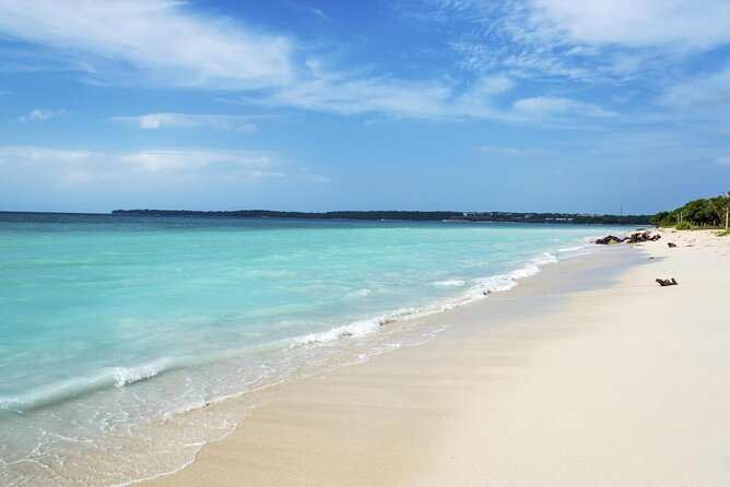 Playa Blanca in Baru Island - Key points to know before you go