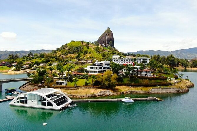 (Private Guatapé) Mansion Pablo Escobar+Paintball+Cuatrimoto+Boat - Key Highlights at a Glance