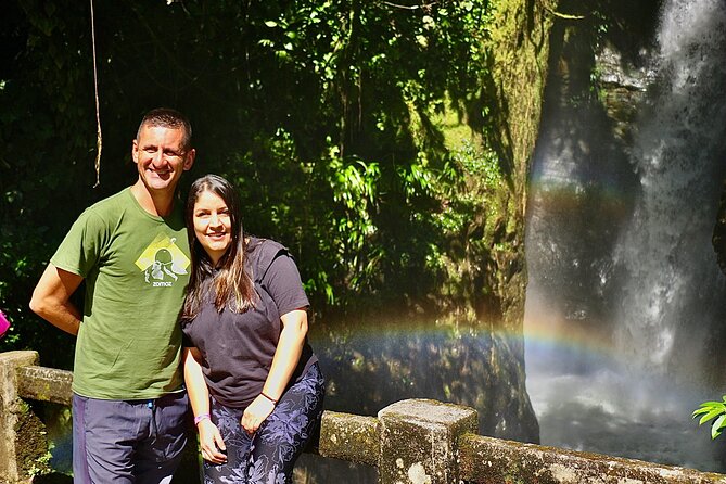 Private tour: hiking to the crystalline MELCOCHO river from MEDELLÍN - The Río Melcocho Walk: Crystal Water, Waterfalls, and Forest Time