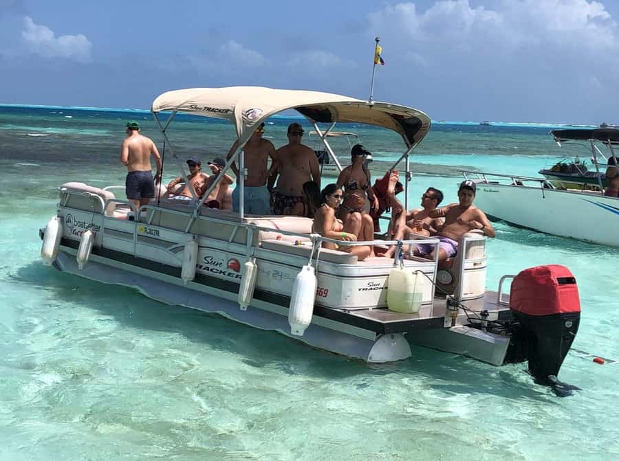 San Andres Island Tour In Shared Pontoon - Quick hits before you go