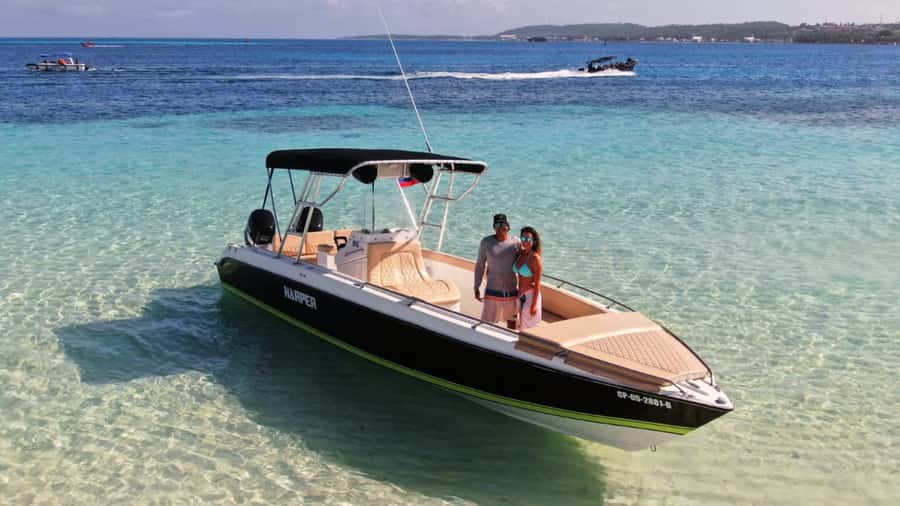 San Andres: Private San Andres Bay Tour by Luxury Speedboat - Old Point Mangroves: Birds, Red Mangroves, and Iguanas