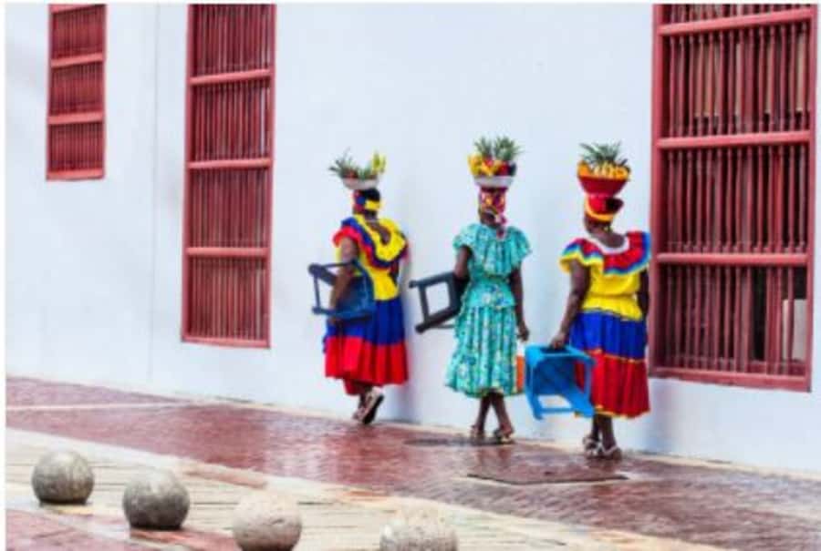 San Basilio de Palenque Private Day Tour - Meeting the Local Guide: Colorful Streets, Real Conversation