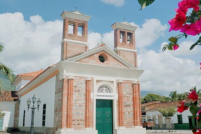 Santa Fe de Antioquia Tour with Western Bridge Visit - Stop 1, Museo Juan del Corral: how the town tells its own story
