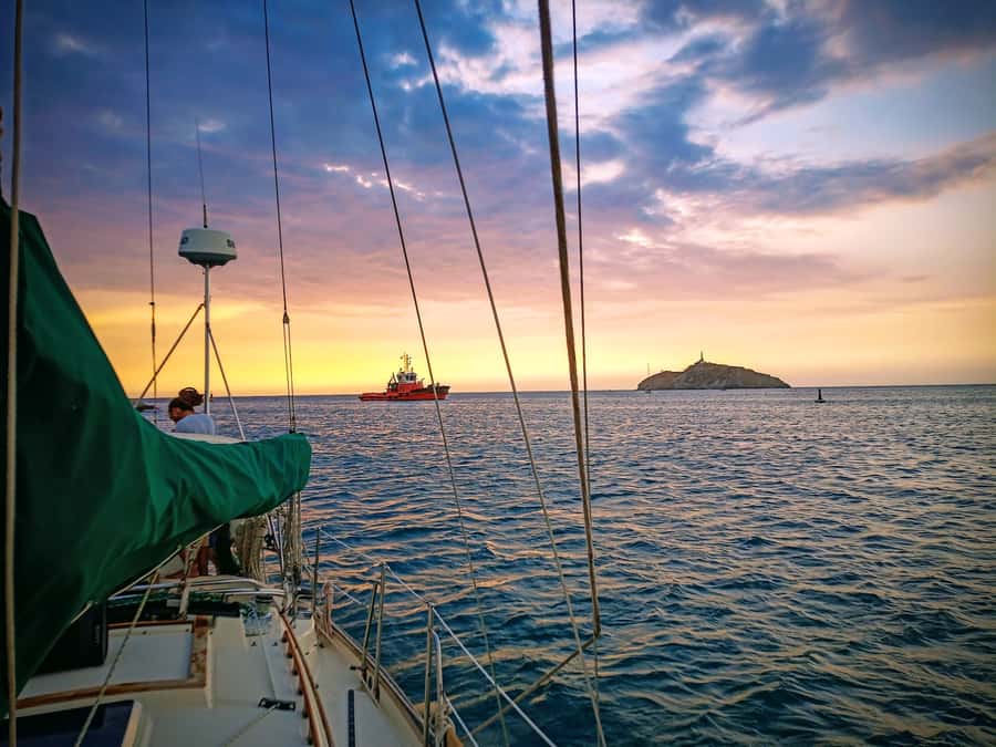 Santa Marta: Sunset Cruise Around the Bay - Why Santa Marta Looks Different From the Water