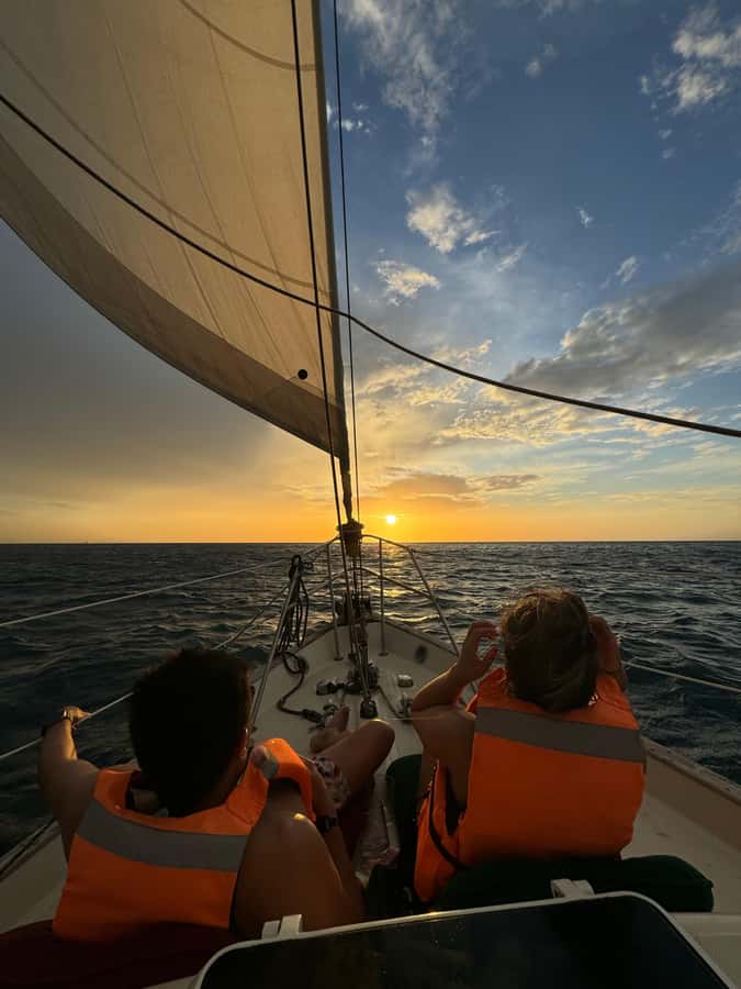 Santa Marta: Sunset Cruise Around the Bay - On the Boat: Safety Briefing, Music, and That Cooler Trick
