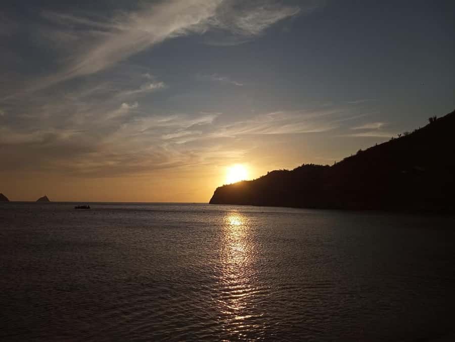 SANTAMARTA: TOUR Remanso, Taganga, Playa Grande Lunch and Snorkeling Included - Lunch choices and what they mean for your day