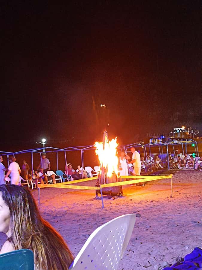 SANTAMARTA: White Night Tour in Katamaran with open bar - Why This Santa Marta White Night Feels Like a Beach Party at Sea