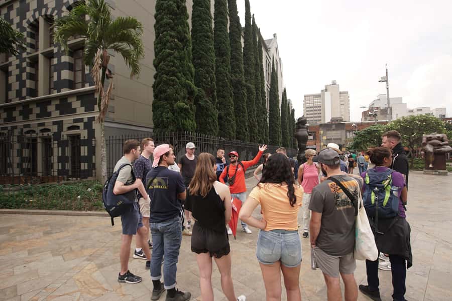 Shared Medellín Downtown Tour with Wireless Audio - Who This Shared Tour Is Best For