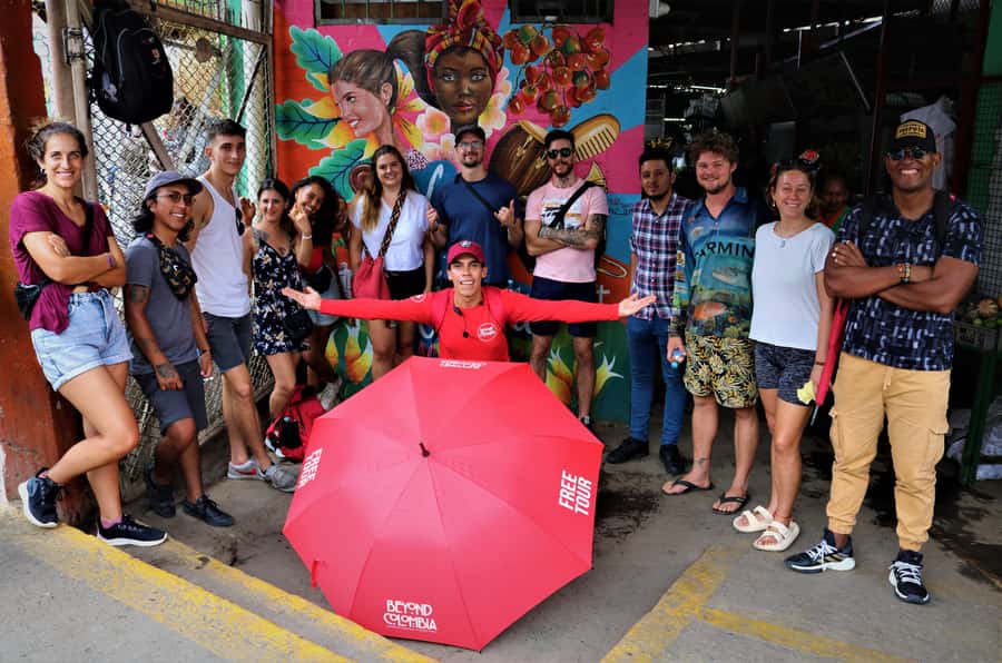 Shared Tour Cali's Local Food at Alameda Market - The guide factor: why Fernando-style energy matters in a food tour