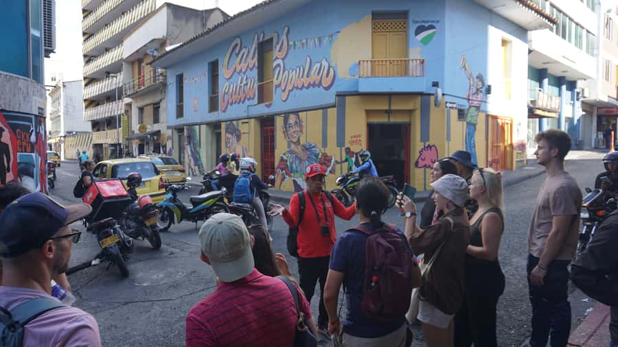 Shared Tour Cali's Salsa, Graffiti & Resistance Experience - Key highlights to notice