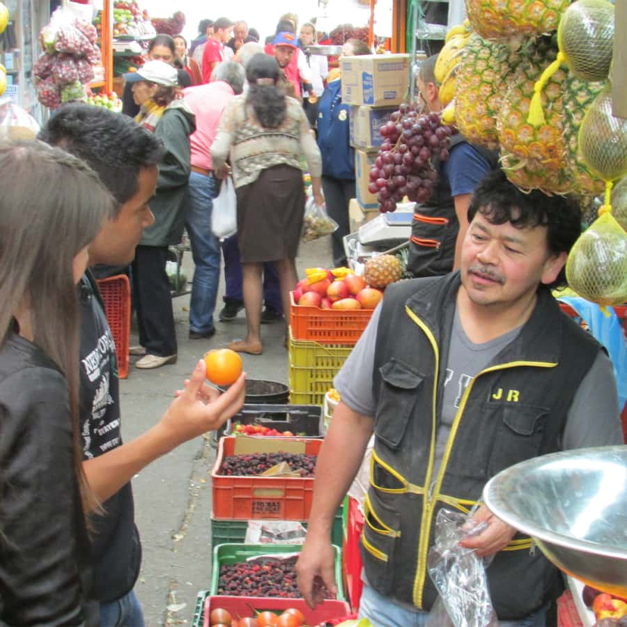 Shared Tour of Colombian Exotic Fruit at Paloquemao Market - Why Colombia’s fruit culture feels year-round